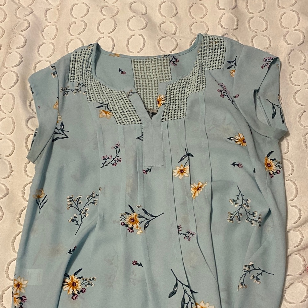 Daniel Rainn Light Blue Floral Blouse